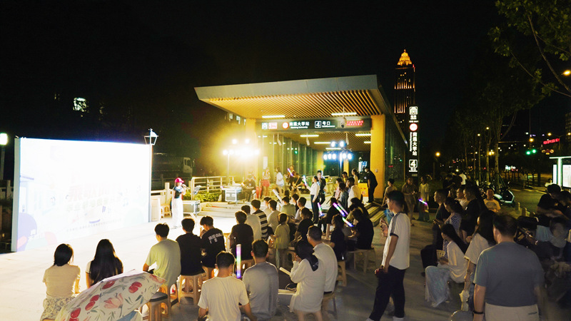 視頻 | 南通地鐵畢業(yè)季音樂(lè)會(huì)溫暖開唱