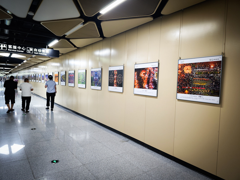 南通航空攝影作品地鐵巡展開展，近80幅作品瞰城市發(fā)展