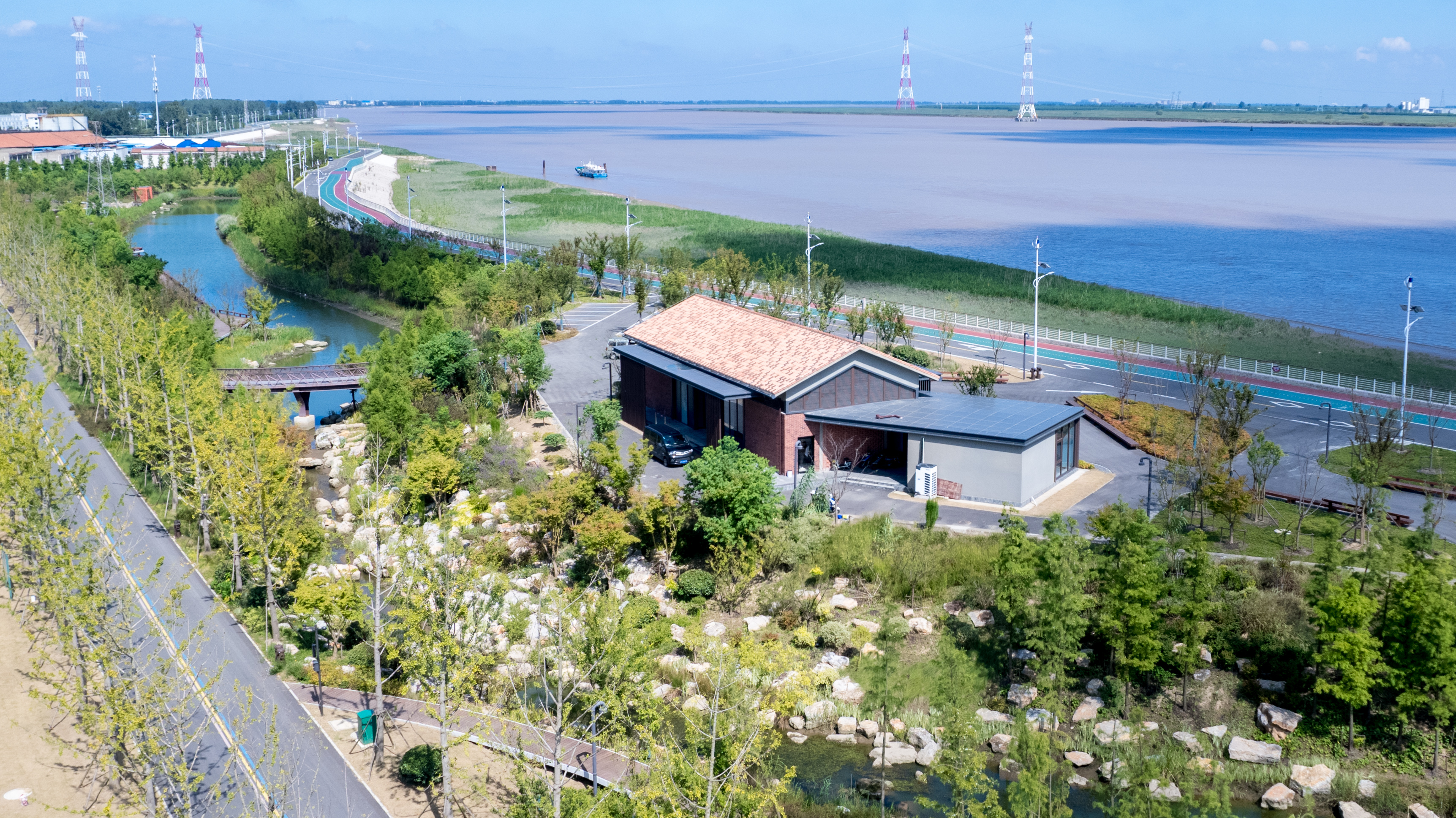 青龍港村以“生態(tài)優(yōu)、村莊美、產(chǎn)業(yè)興”擘畫鄉(xiāng)村振興新圖景