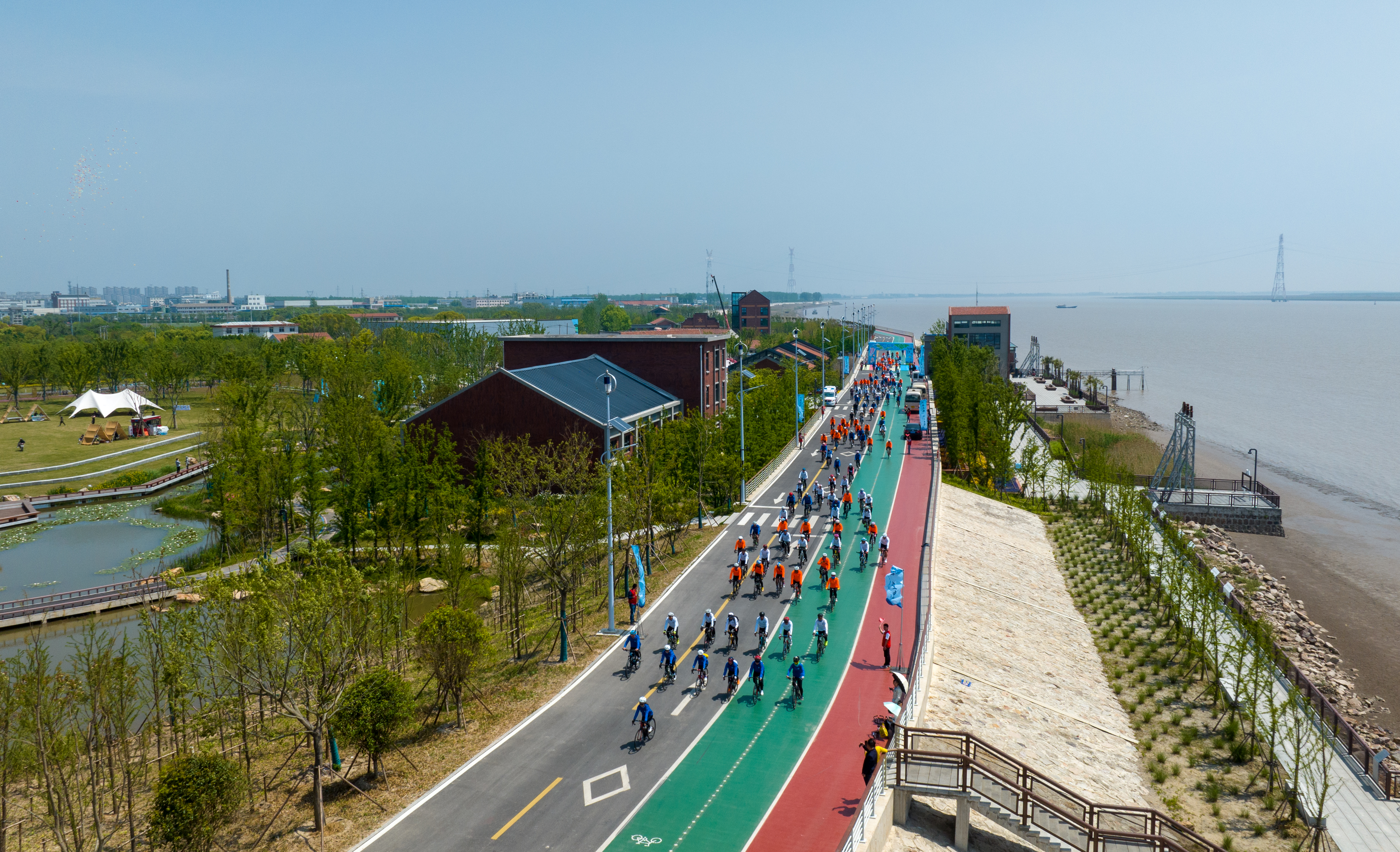 沿江風光帶 沿江風光帶.jpg